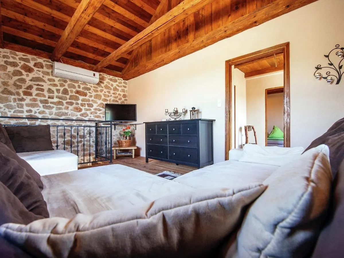 Tatil Evi Stone House Near River Canyon Obrovac