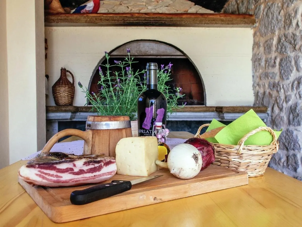 Tatil Evi Stone House Near River Canyon Obrovac
